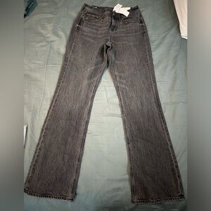 Black 90’s bootcut jeans